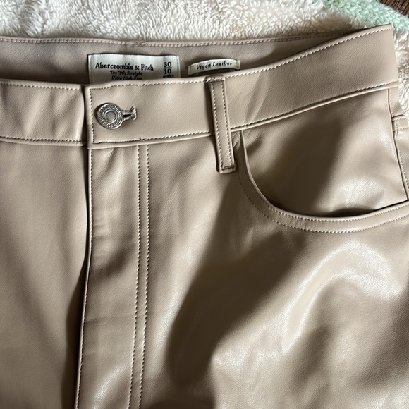 Abercrombie & Fitch vegan leather straight leg pants - Picture 3 of 7